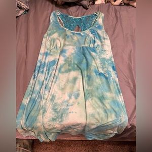 blue tie dye nightgown